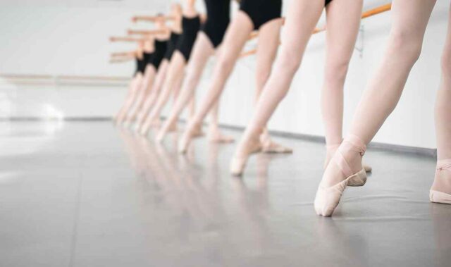 https://talkndance.com/wp-content/uploads/2019/05/inner_event_dance_01-640x379.jpg