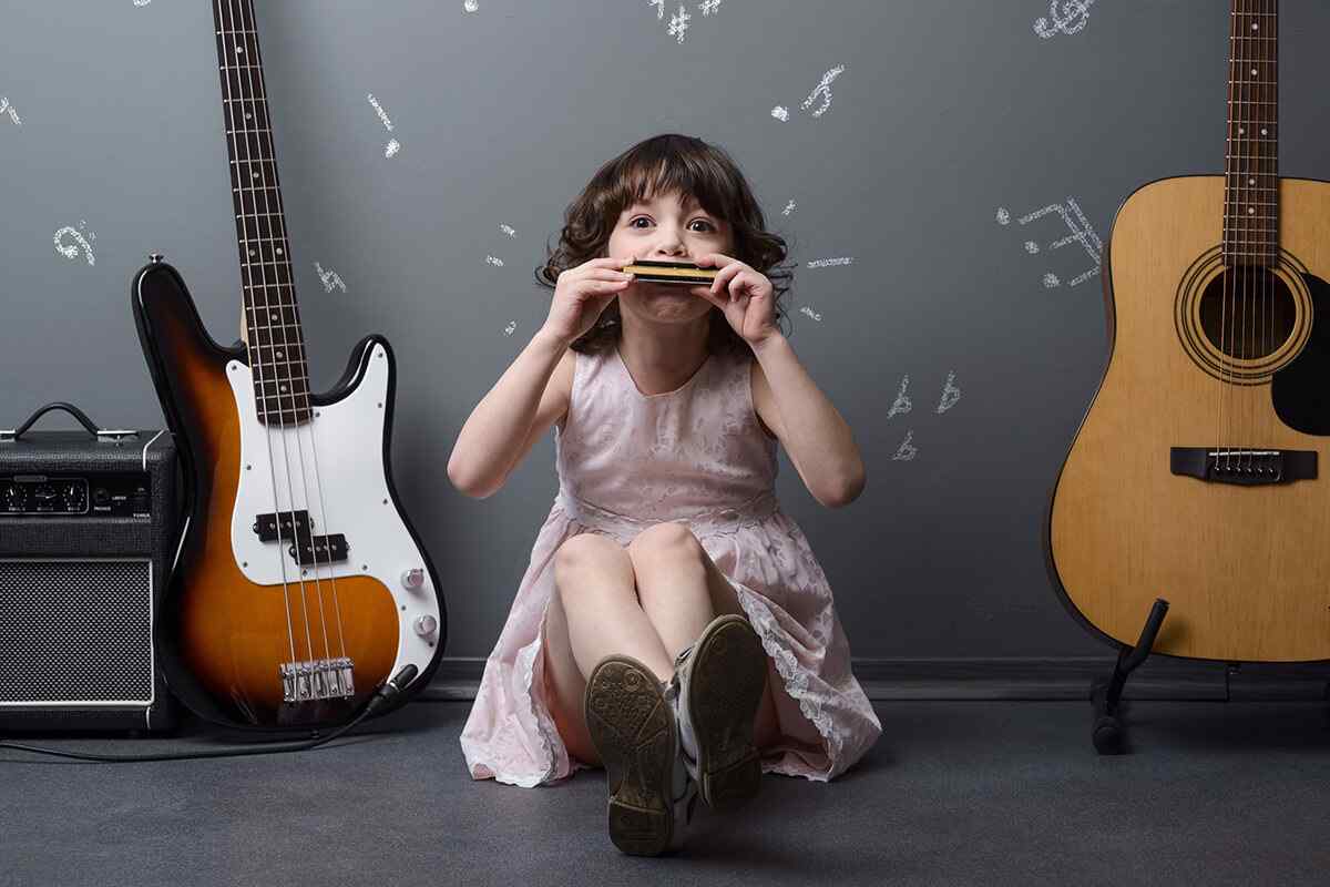 https://talkndance.com/wp-content/uploads/2019/05/inner_image_08.jpg