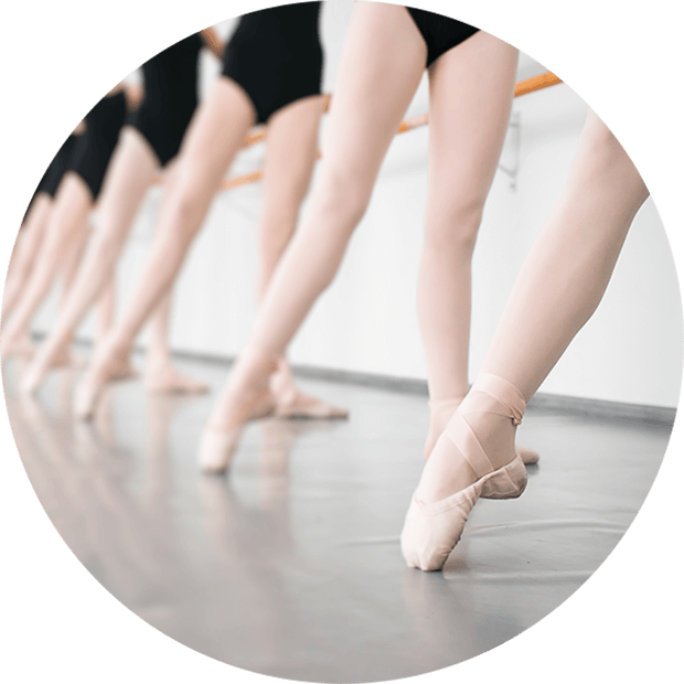 https://talkndance.com/wp-content/uploads/2019/05/our_classes_image_05.png